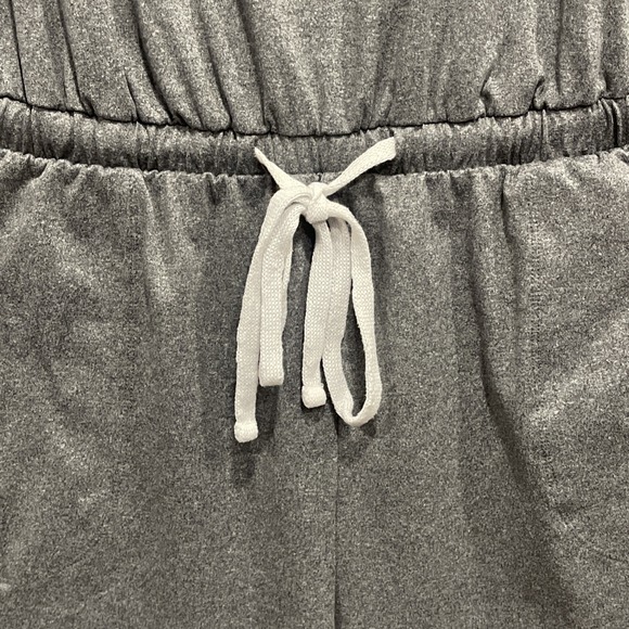 LANE‎ BRYANT "LIVI" ROMPER - SIZE 18/20 - CHARCOAL HEATHER GRAY - ELASTIC WAIST - Picture 2 of 9